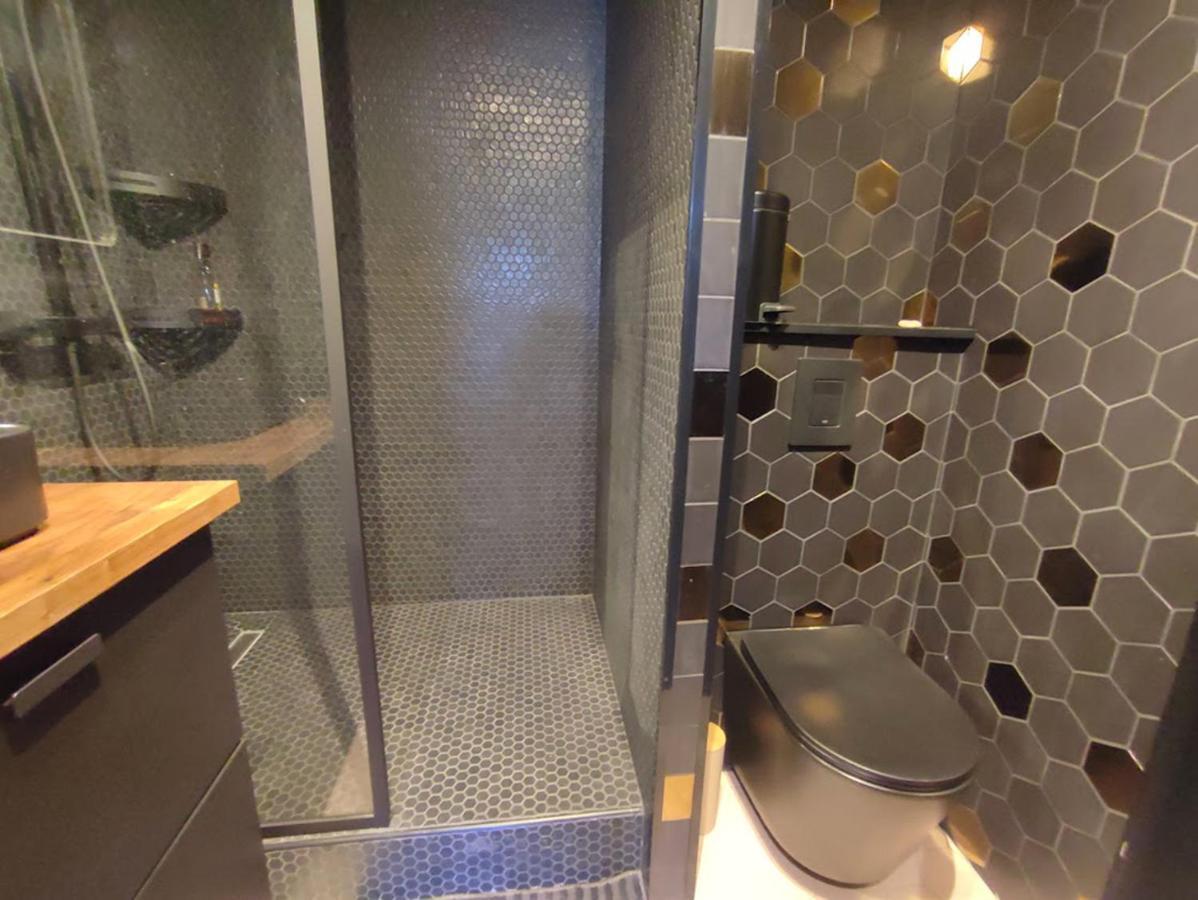 Au Cocon De Joy, T3 Duplex, Wifi, 4 Personnes Leilighet Bagnères-de-Luchon Eksteriør bilde